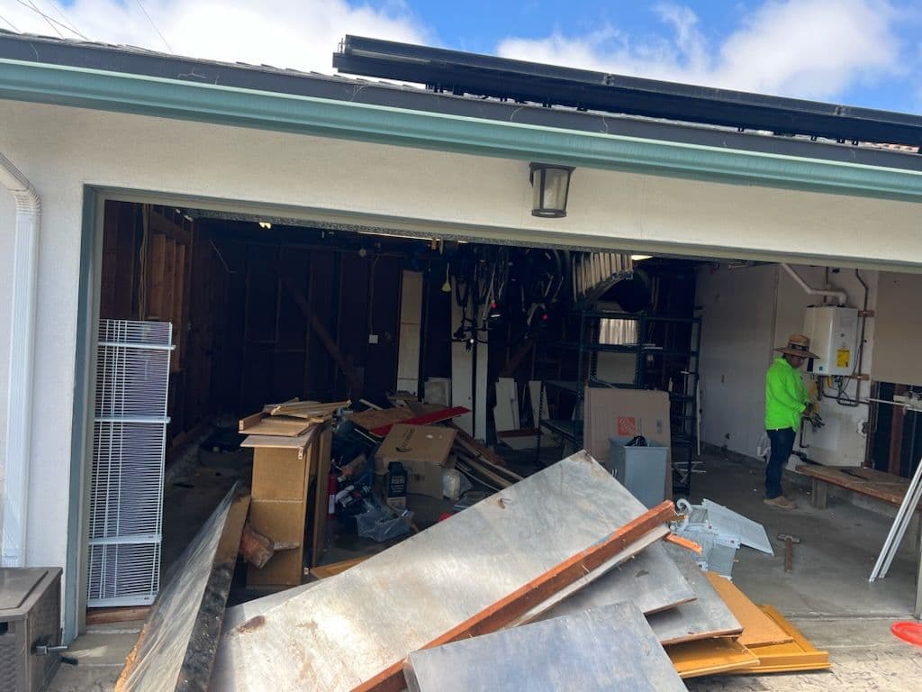 Garage Clean Out Specialists Create Stunning Makeover image