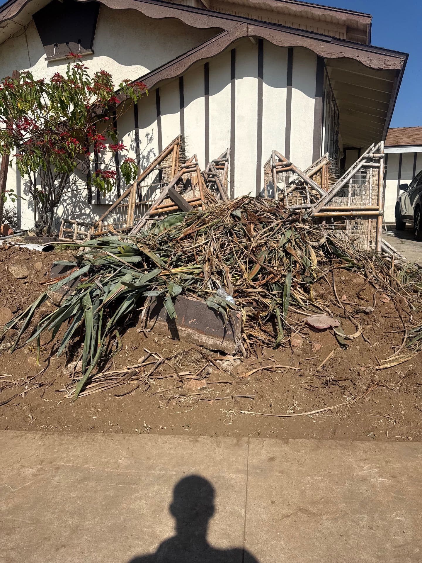 Gallery photos for Thorough Clean-Up and Debris Removal in Chula Vista: Image #4